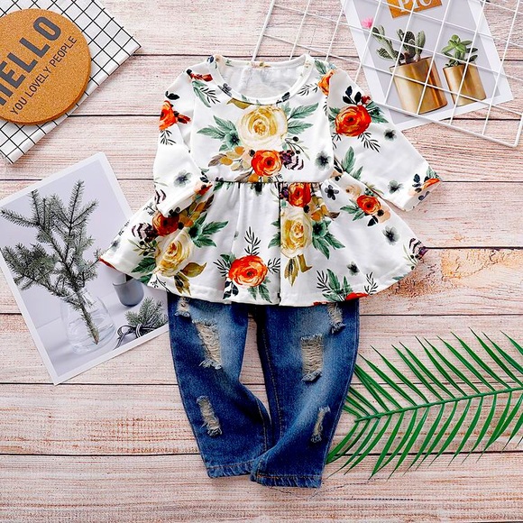 Floral Ruffle L/S Top Distressed Jeans Green 2 PC - Picture 2 of 5